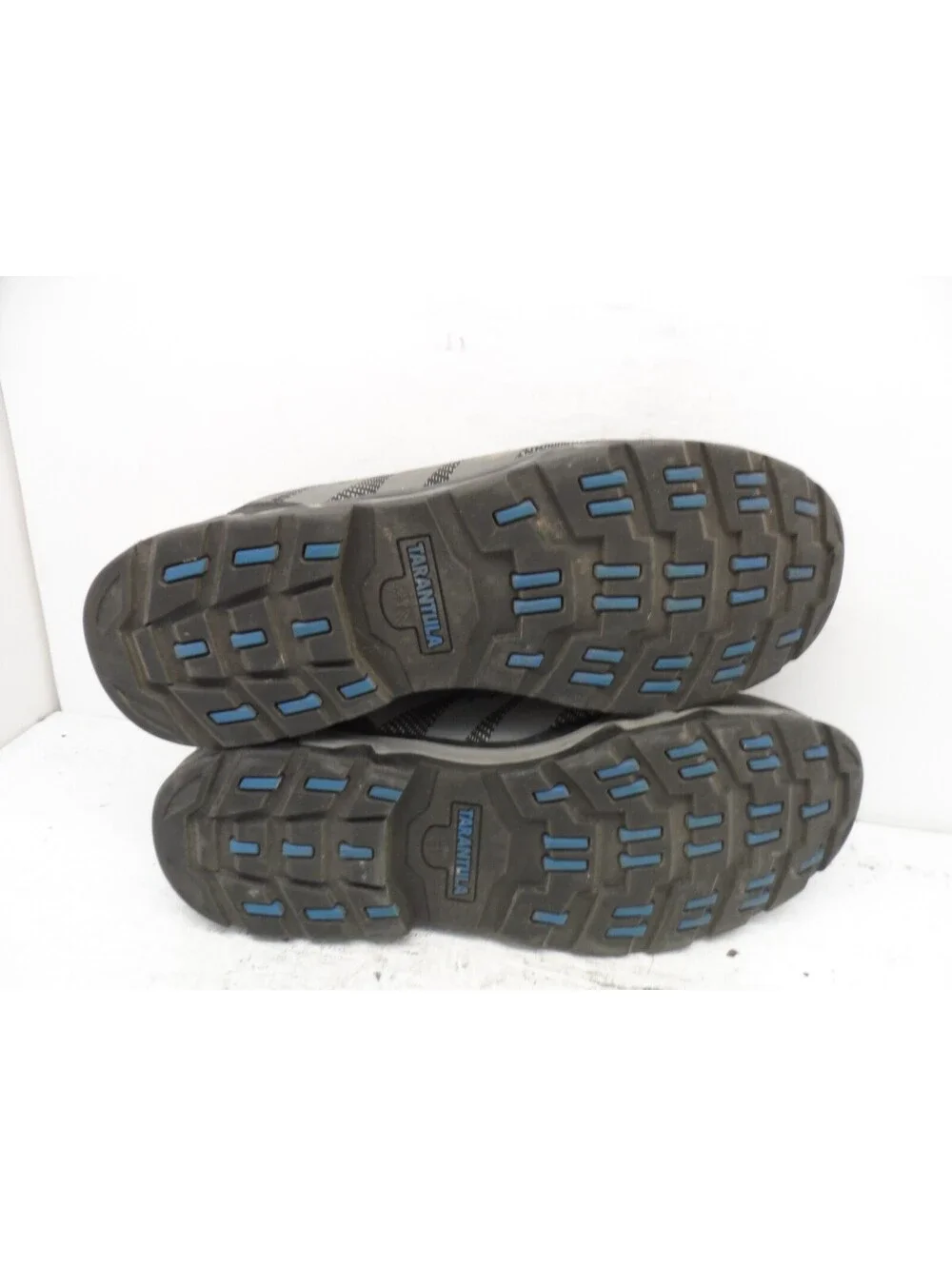 DAKOTA Men's 2400 Aluminum Toe Comp Plate FreshTech Low-Cut Work Shoes Grey 13M